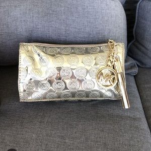 COPY - Michael Kors makeup bad (gold) brand new